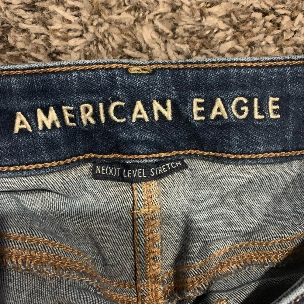 Women’s American Eagle Jegging Jeans - Picture 2 of 8